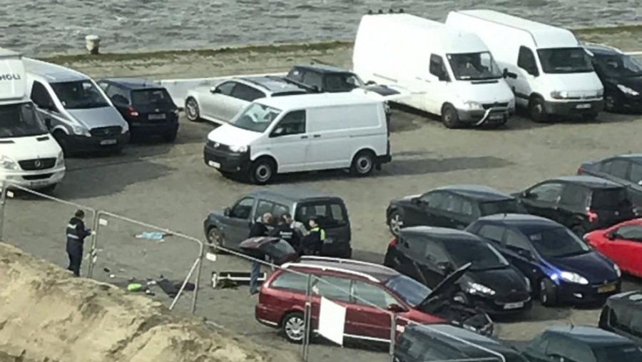 Detenido un hombre en Amberes por intentar atropellar a la multitud