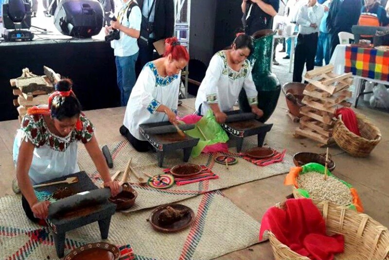 Inicia Feria del mole y el nopal en Venustiano Carranza