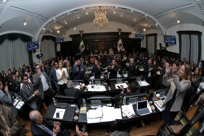 Hay por lo menos 29 inconsistencias en leyes secundarias de la Constitución, acusan ex diputados constituyentes