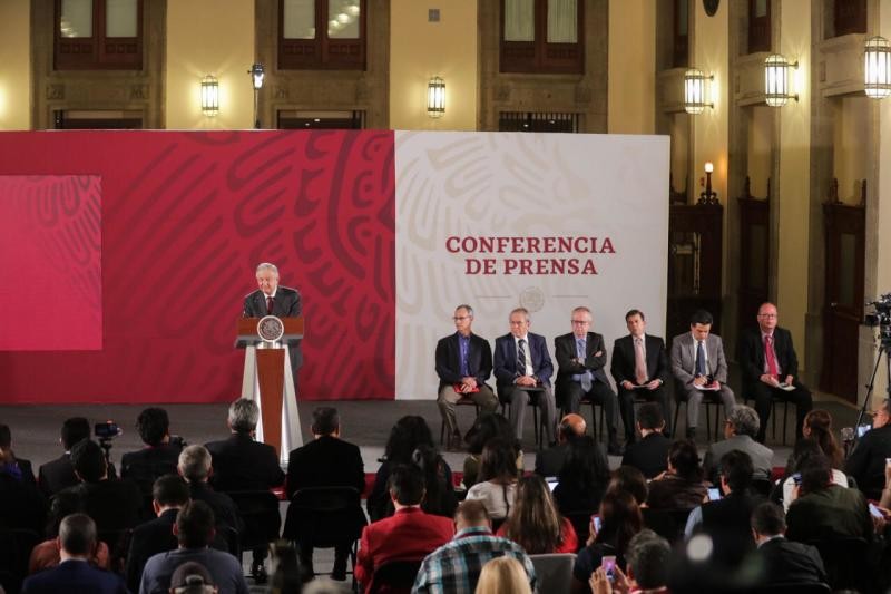 AMLO nombra a titular de Semarnat y al director de Aduanas