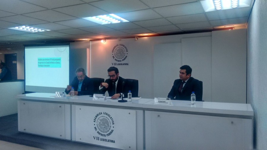 Presentan iniciativa para destinar recursos a ciencia y tecnologÃ­a
