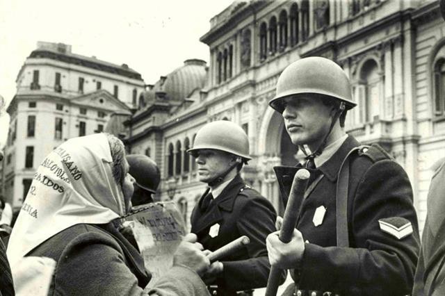 El Vaticano abrirá sus archivos sobre la dictadura argentina