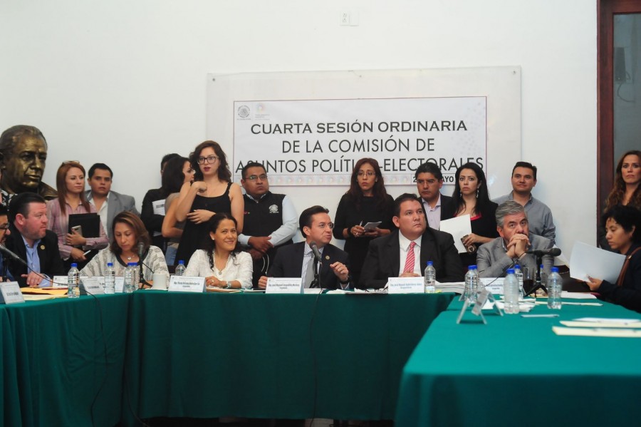 Sigue el rechazo a Alcaldías Abiertas; Morena amaga con toma de tribuna