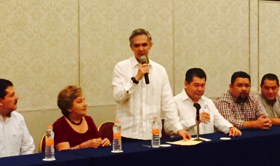 En Tabasco, PRD arropa a Mancera