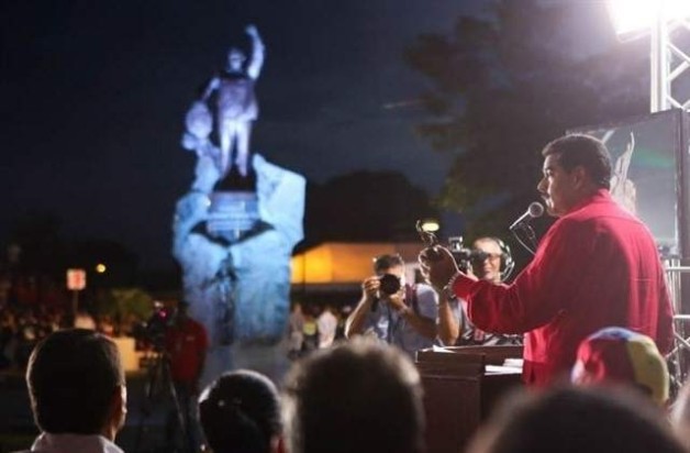Crea Maduro premio Hugo Chávez de la Paz