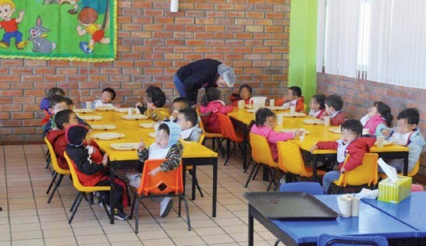 Senadora plantea ante ONU problema de estancias infantiles