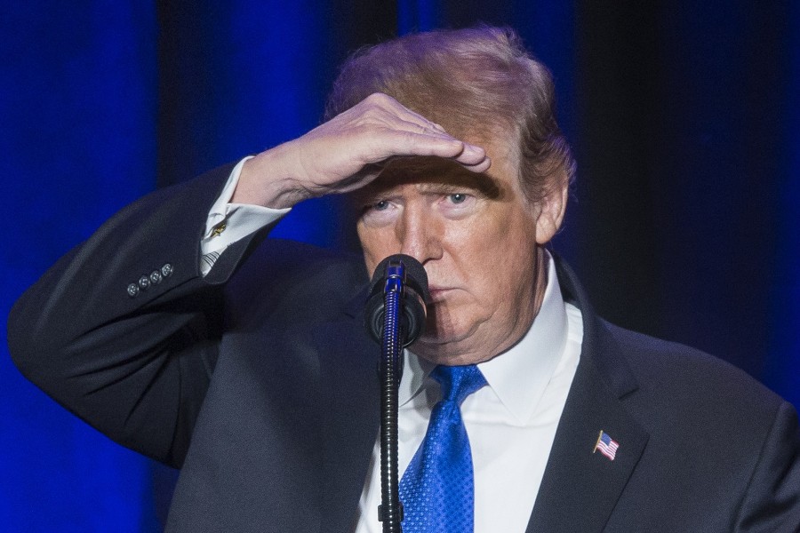 Buscan demócratas llevar a Trump a juicio político