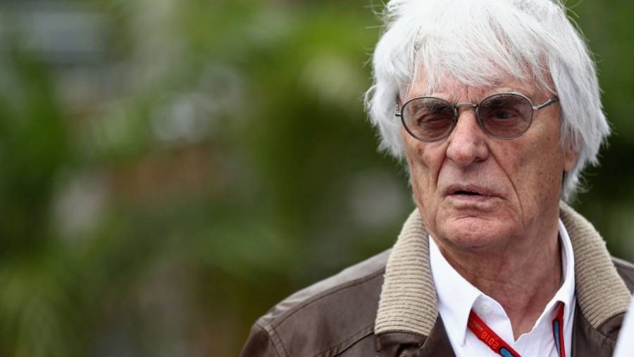 Deja Ecclestone la dirección de la Fórmula 1