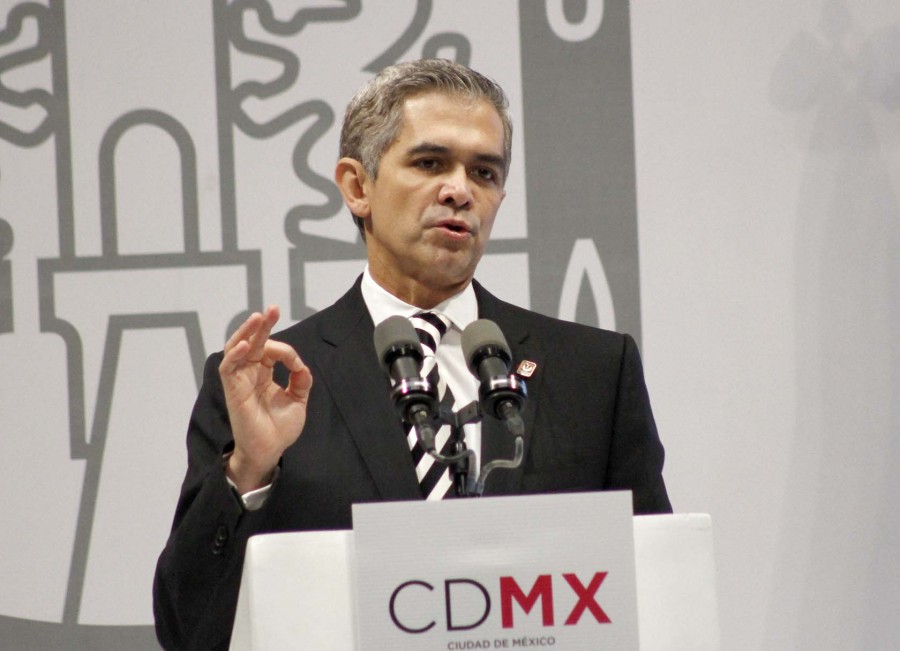 Sindicato de La Jornada pide intervención de  Miguel Ángel Mancera para solucionar conflicto