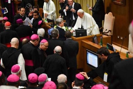 Papa Francisco presenta hoja de ruta para iniciar trabajos sobre abusos sexuales