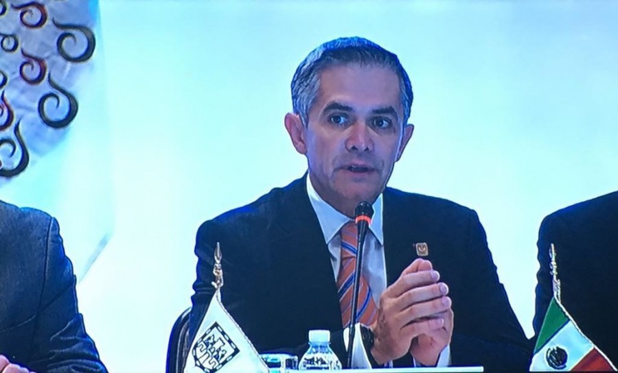 Instala Mancera Comisión de Infraestructura de Conago