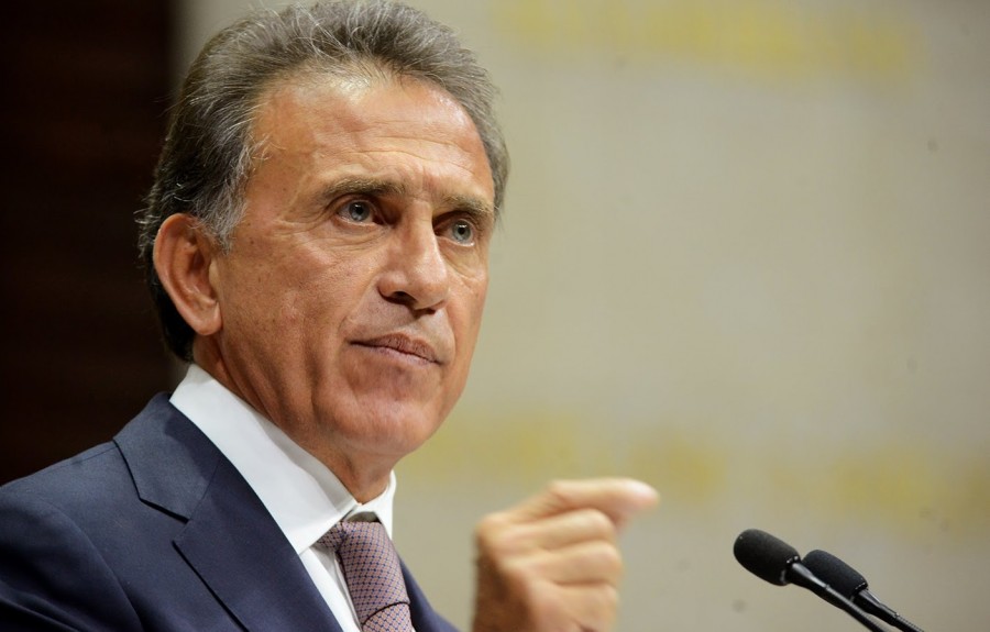 Yunes revela casa de Duarte en Texas