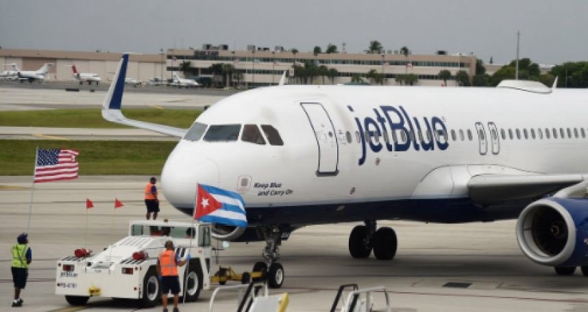Se reanudan vuelos comerciales entre EU y Cuba