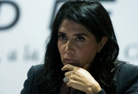 Denuncian violación de Barrales al Estatuto del PRD; senadores del Sol Azteca dejan la bancada