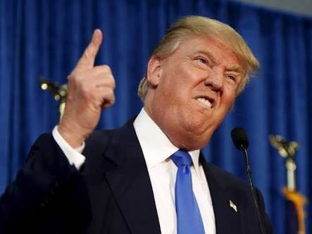 Acusa Trump de injusta a cadena departamental que suspendió las ventas de Ivanka