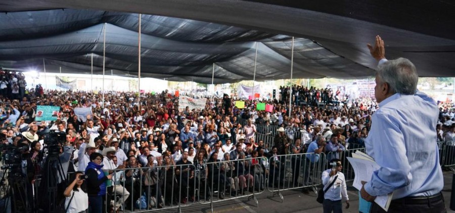 AMLO pide administrar el combustible porque el desabasto será temporal