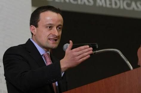 Mikel Arriola quiere gobernar la CDMX; esperará definiciones, dice