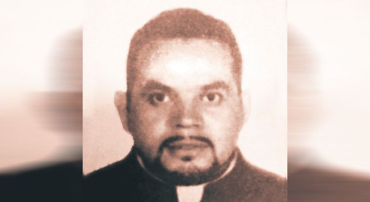 Detienen a presuntos homicidas de sacerdote en Michoacán