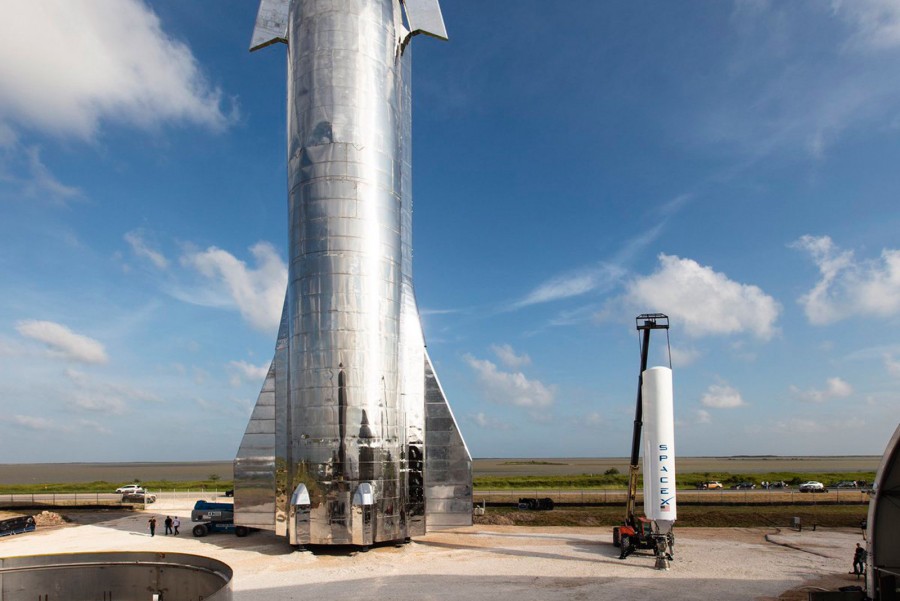 Revela Elon Musk prototipo de nave que irá a Marte