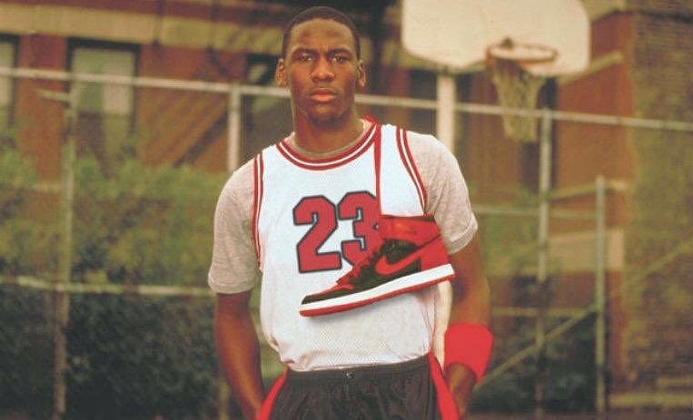 Felices 54 Michael Jordan, el más grande de la NBA