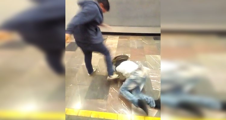 Hombre recibe golpiza en estación Popotla