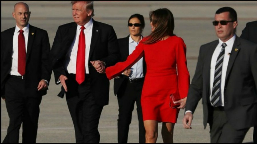 Muestra Trump una vez más su falta de atención hacia la Primera Dama