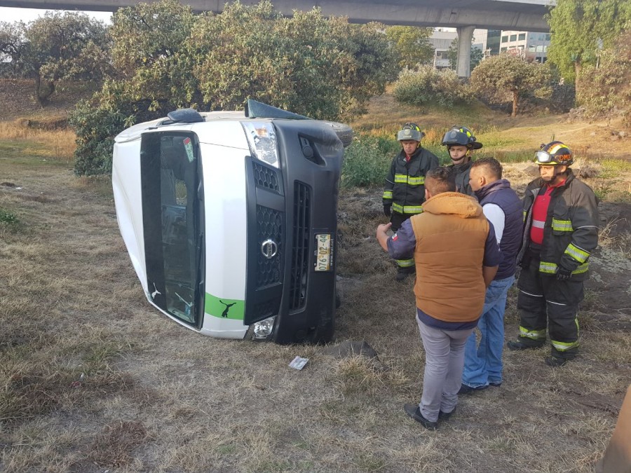 Suspenden concesión de Ruta 76 por volcadura de camioneta