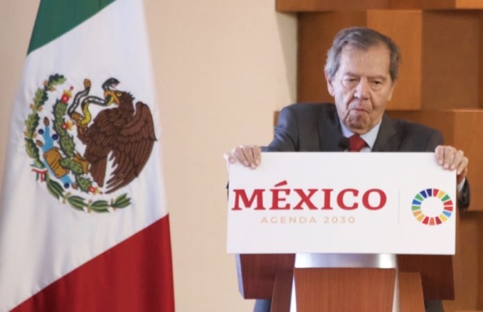 Estudian desaparición de Poderes en Baja California por violación a la Constitución