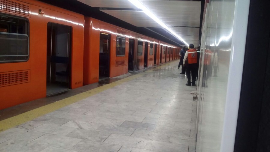 Suspenden servicio en la estaciÃ³n CuauhtÃ©moc, LÃ­nea 1 del Metro