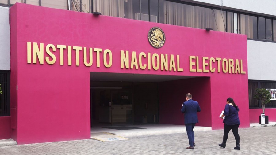 Asociaciones civiles llaman a defender al INE