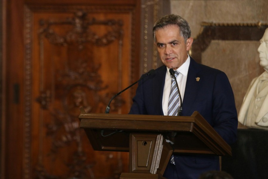 Recibe la CdMx al jefe de Estado de Polonia