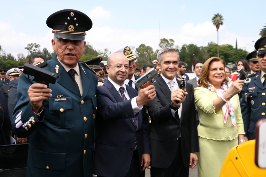 Destruyen en MÃ©xico 80 mil armas en cuatro aÃ±os