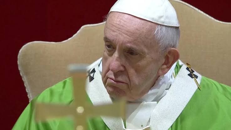 Papa Francisco plantea ocho medidas para combatir pederastia en la Iglesia Católica