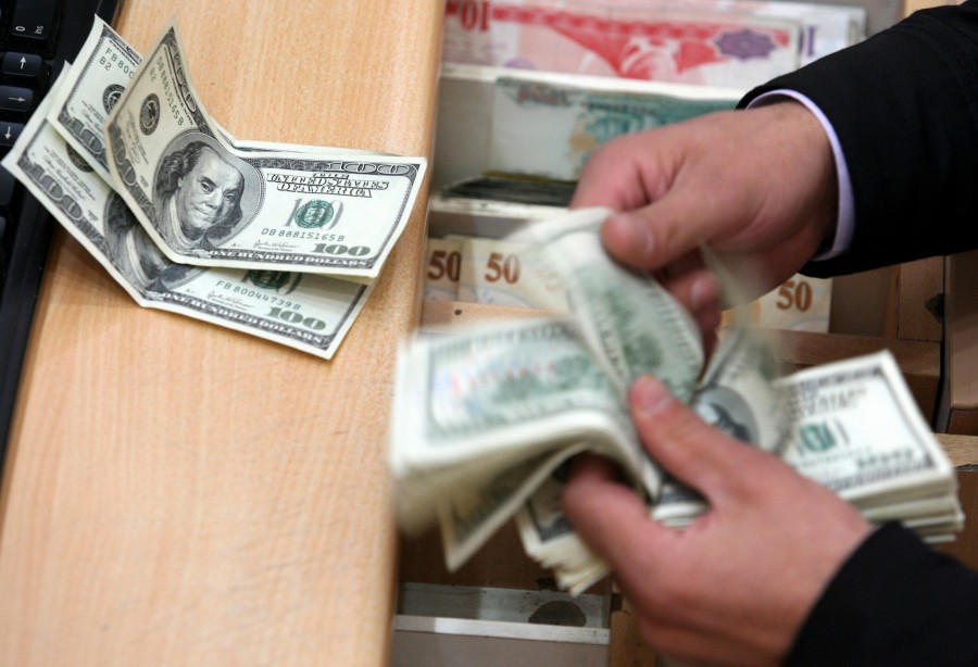 Llega dÃ³lar a los 20.21 pesos en bancos