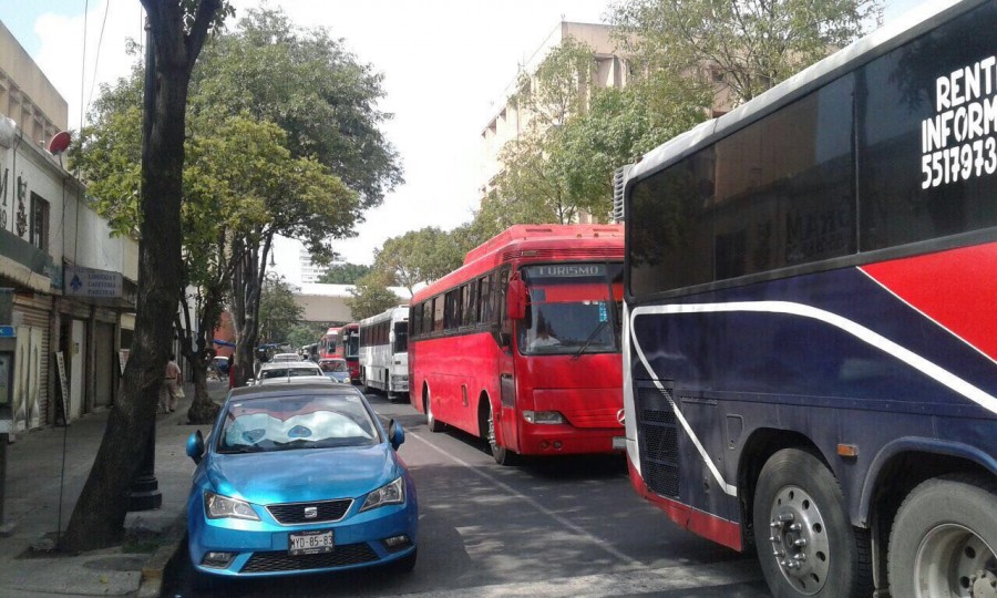 Salgado acarrea a sus huestes a la ALDF