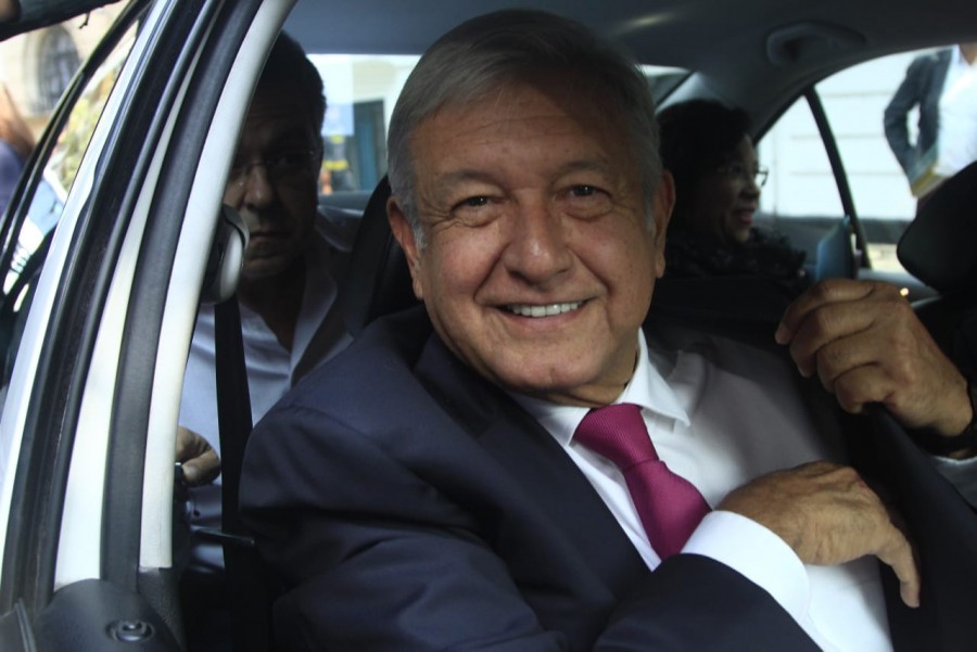 Colectivos y equipo de AMLO acuerdan mesa para abordar tema de Fiscalía