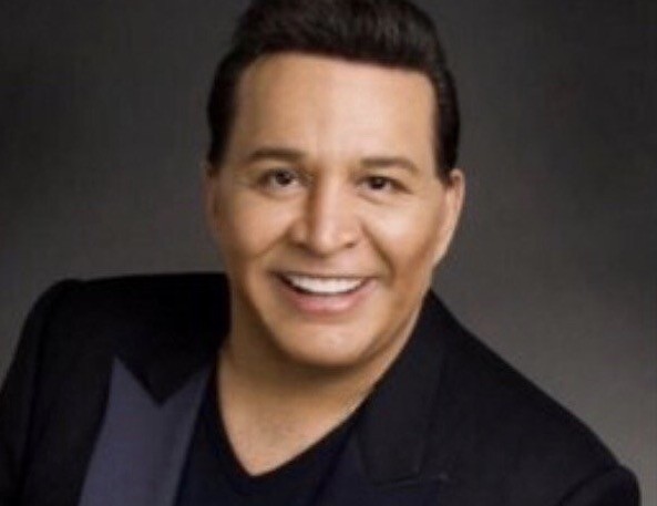 Fallece el comediante Tony Flores