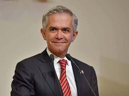 Mancera coordinará al PRD en el Senado