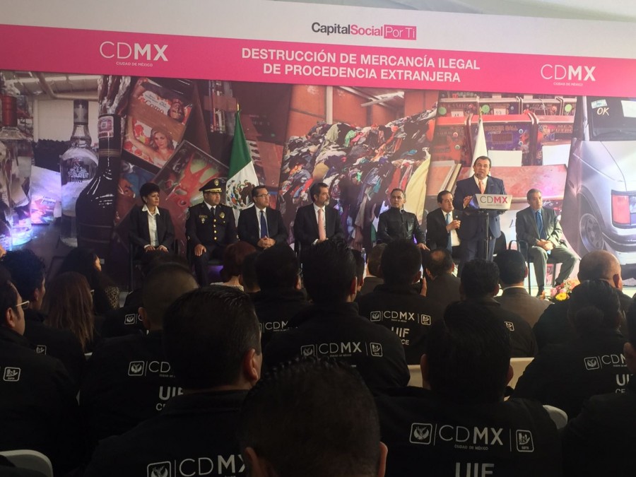Destruyen mercancía ilegal de procedencia extranjera en la CdMx