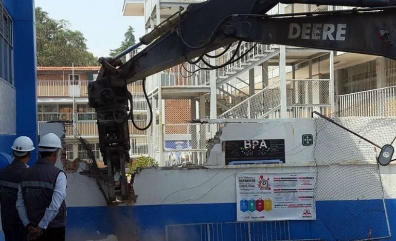 Hoy comienza la demolición de escuelas afectadas por sismo en la CDMX