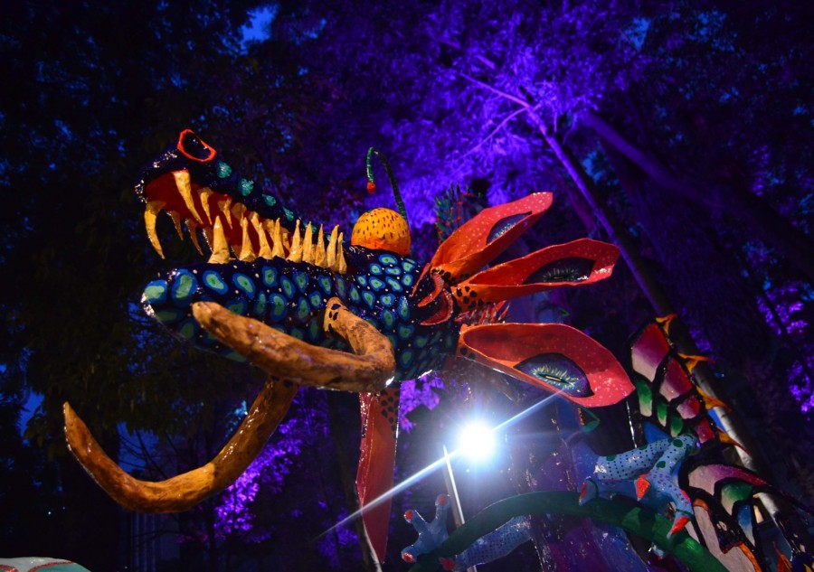 Alebrijes iluminan la CDMX