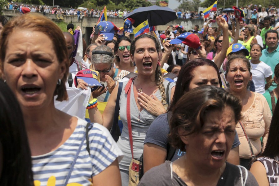OEA analiza situación de Venezuela, oposición convoca a movilización