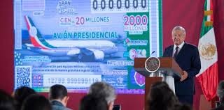 AMLO cambia al martes venta de boletos para rifa de avión