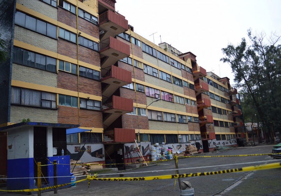 Rechazan vecinos del Multifamiliar Tlalpan dictámenes oculares a edificios