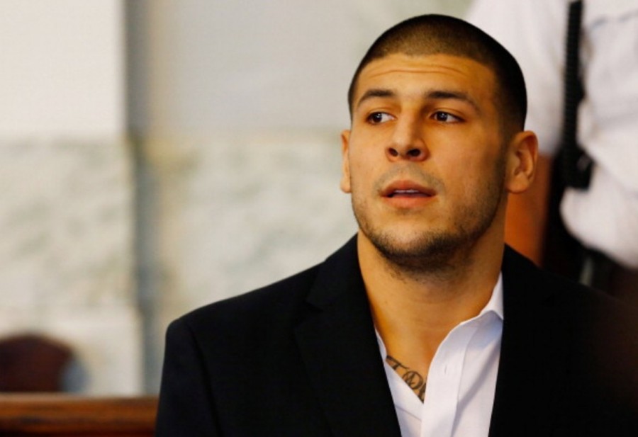 Aaron Hernandez absuelto por cargos de homicio de 2012