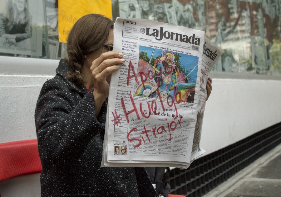 Levantan huelga en La Jornada