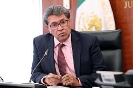 INE se extralimita en sus facultades: Monreal