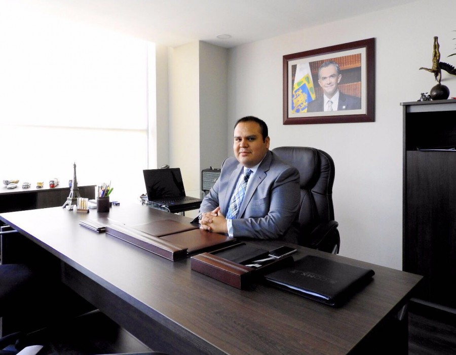 Carlos Meneses asume la titularidad de la Semovi