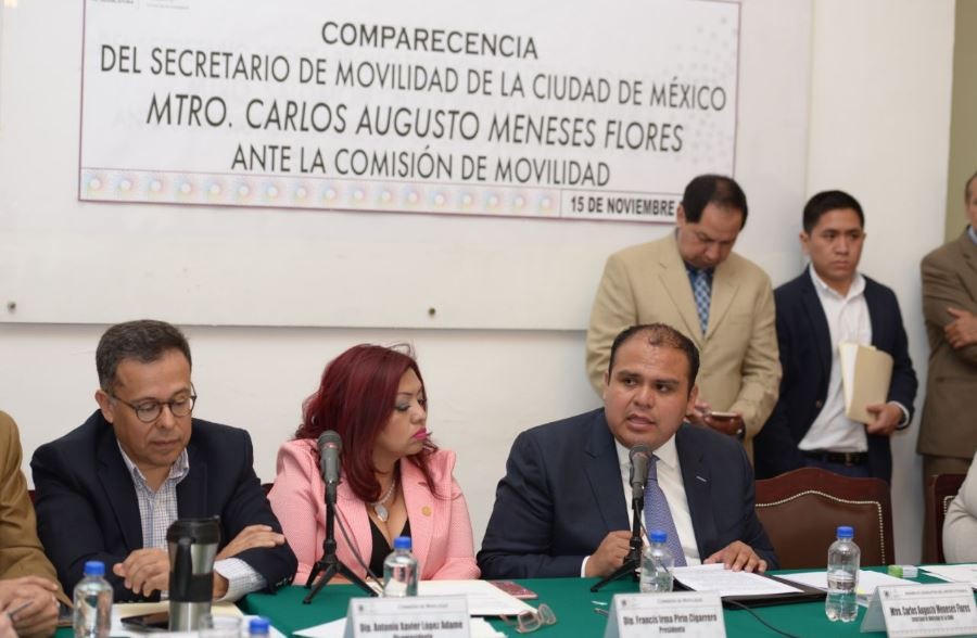 En la Ciudad hay 7 empresas con registro para prestar servicio de taxi por plataformas digitales, destaca Semovi