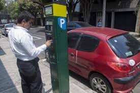 El gobierno de la CDMX implementa nuevo reglamento para estacionamientos en vías públicas